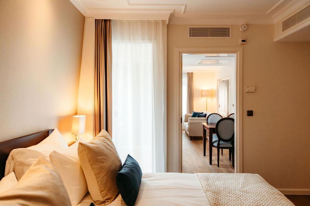 Grand Karel V Hotel Utrecht